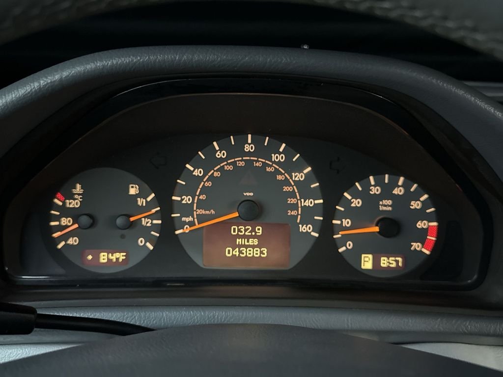 Used 2000 Black Mercedes-Benz CLK 430 image 24