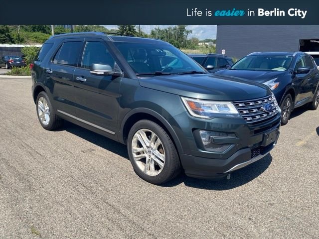 Used 2016 Guard Metallic Ford Limited image 1