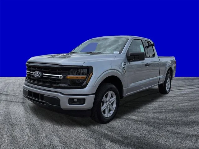 New 2026 Silver Ford XLT image 8