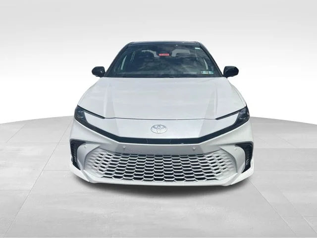 New 2026 Wind Chill Pearl w/Midnight Black Metallic Roof Toyota XSE image 8