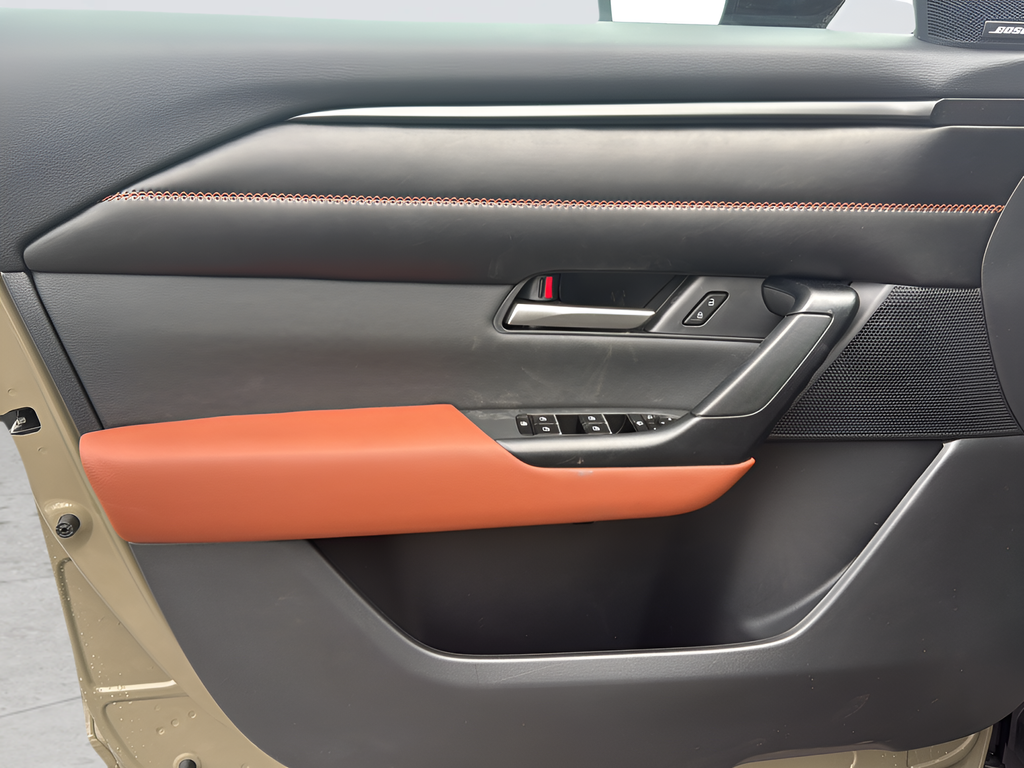 2026 Mazda CX-50 Meridian Edition - Photo 11