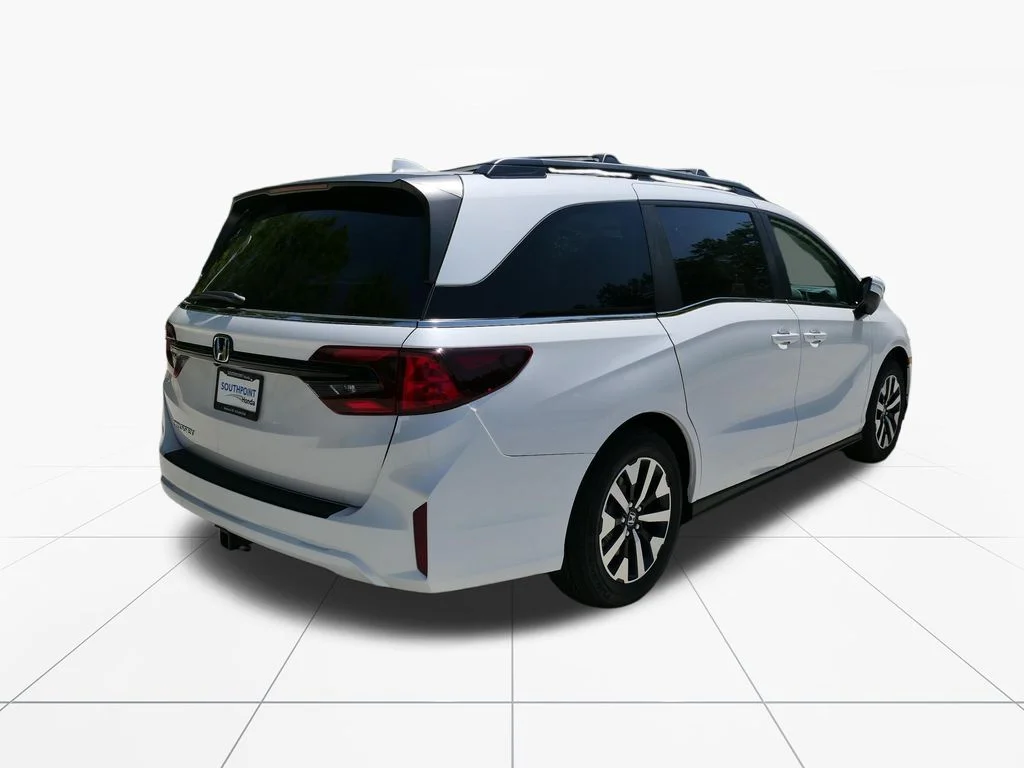 New 2026 Platinum White Pearl Honda EX-L image 9