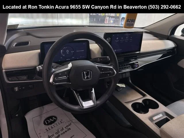 Used 2024 Snowfall Pearl Honda EX image 7