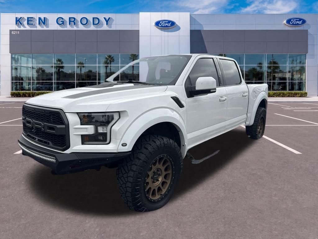 2020 Ford F-150 Raptor 4x4 SuperCrew 5-1/2 Box's photo