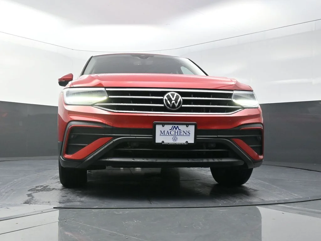 Used 2023 Red Volkswagen 2.0T SE image 22