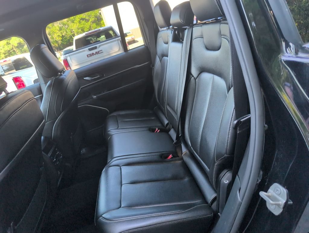 Used 2024 Black Jeep 4xe image 27