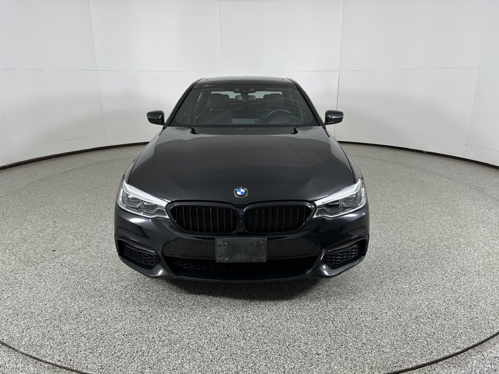 Used 2018 Black Sapphire Metallic BMW 540i xDrive image 3