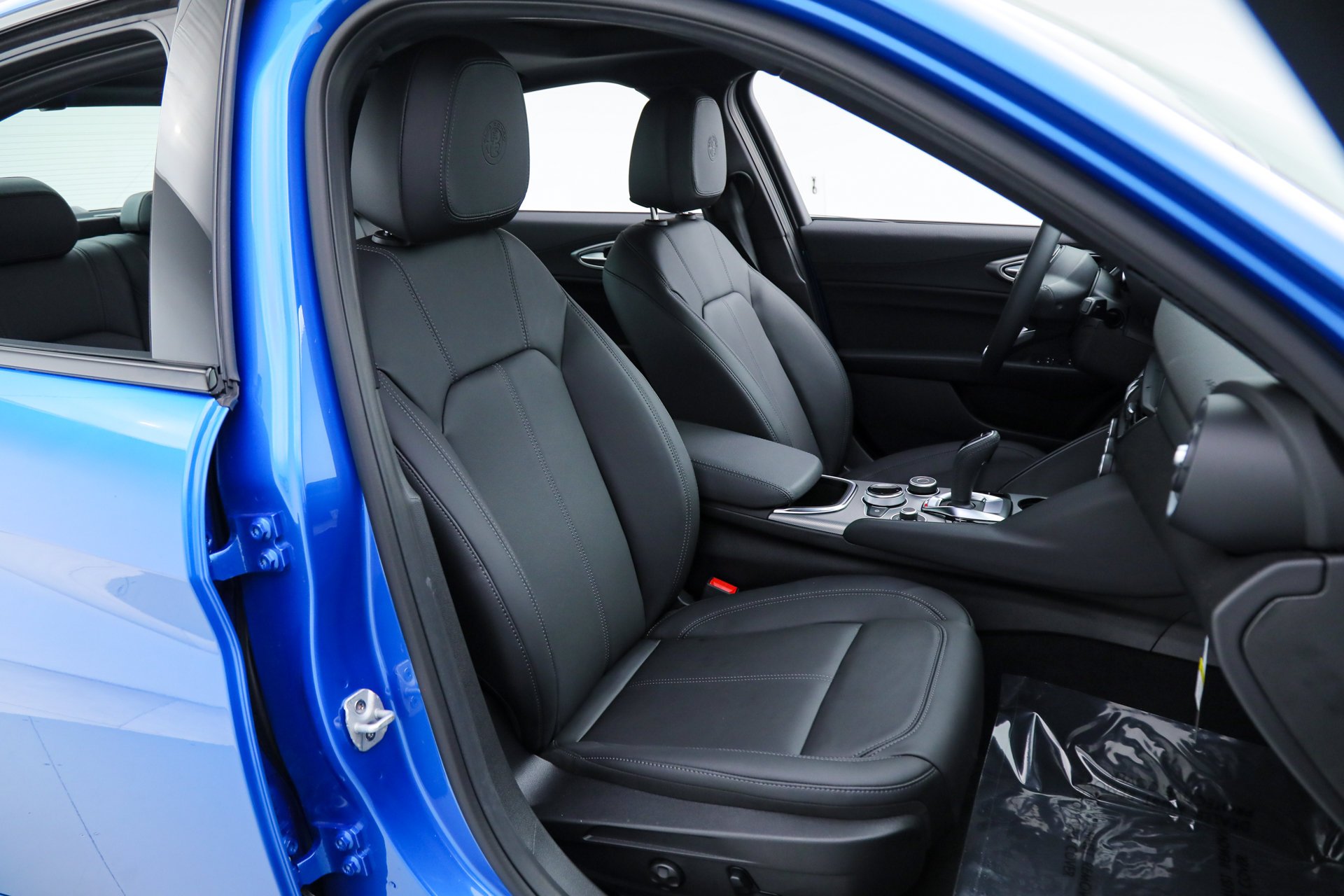 2026 Alfa Romeo Giulia Base - Photo 13
