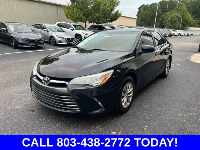 Used 2017 Black Toyota LE image 36