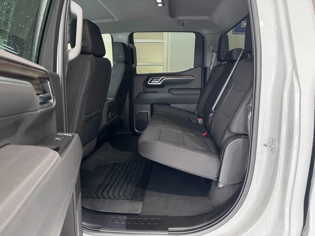Certified Used 2025 Summit White Chevrolet RST image 14