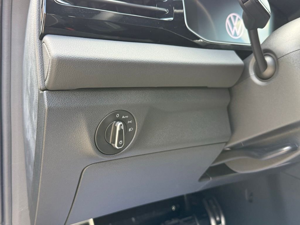 New 2026 Black Volkswagen 1.5T Sport image 24