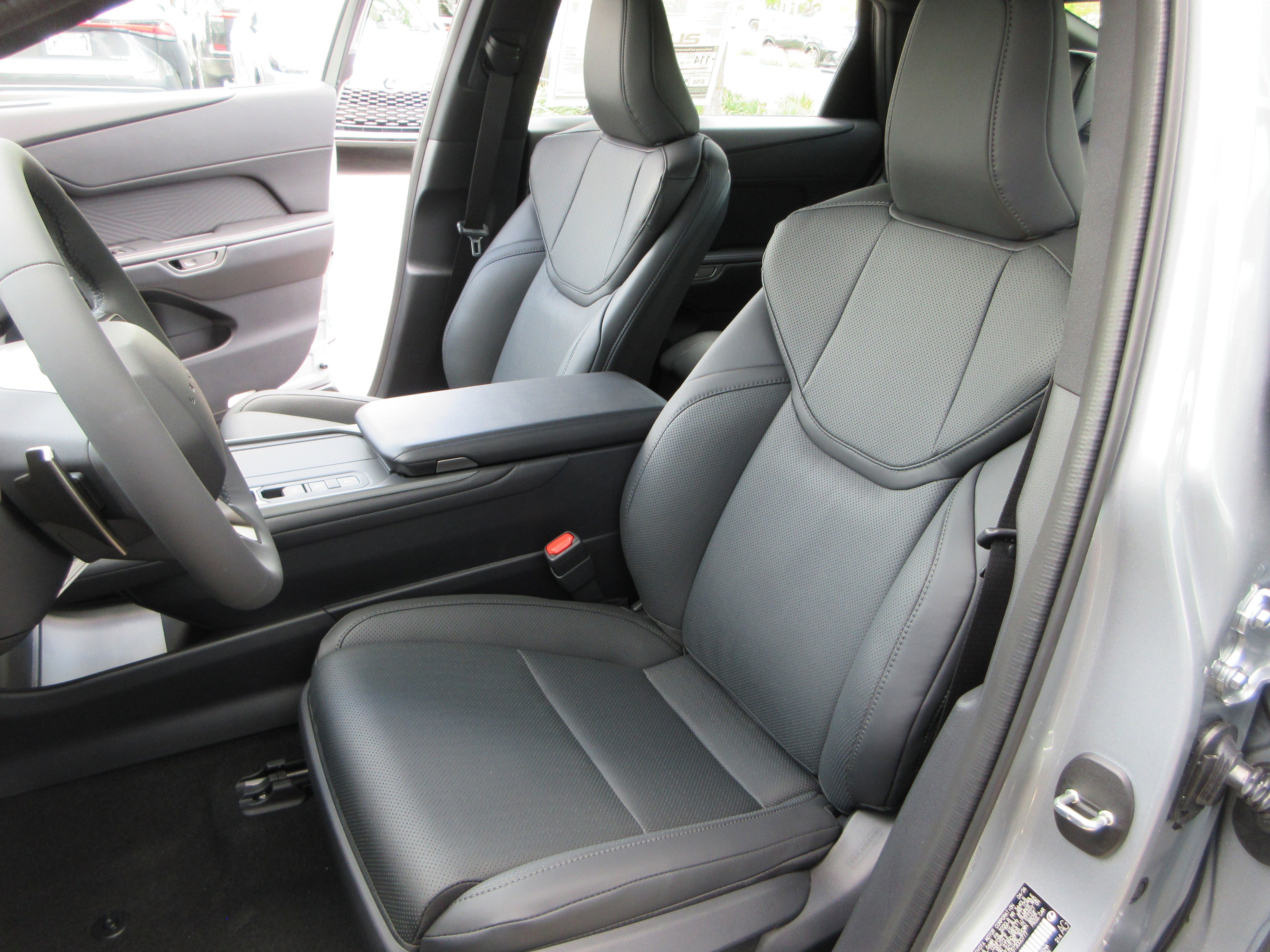 New 2026 Iridium Lexus PREMIUM AWD image 28