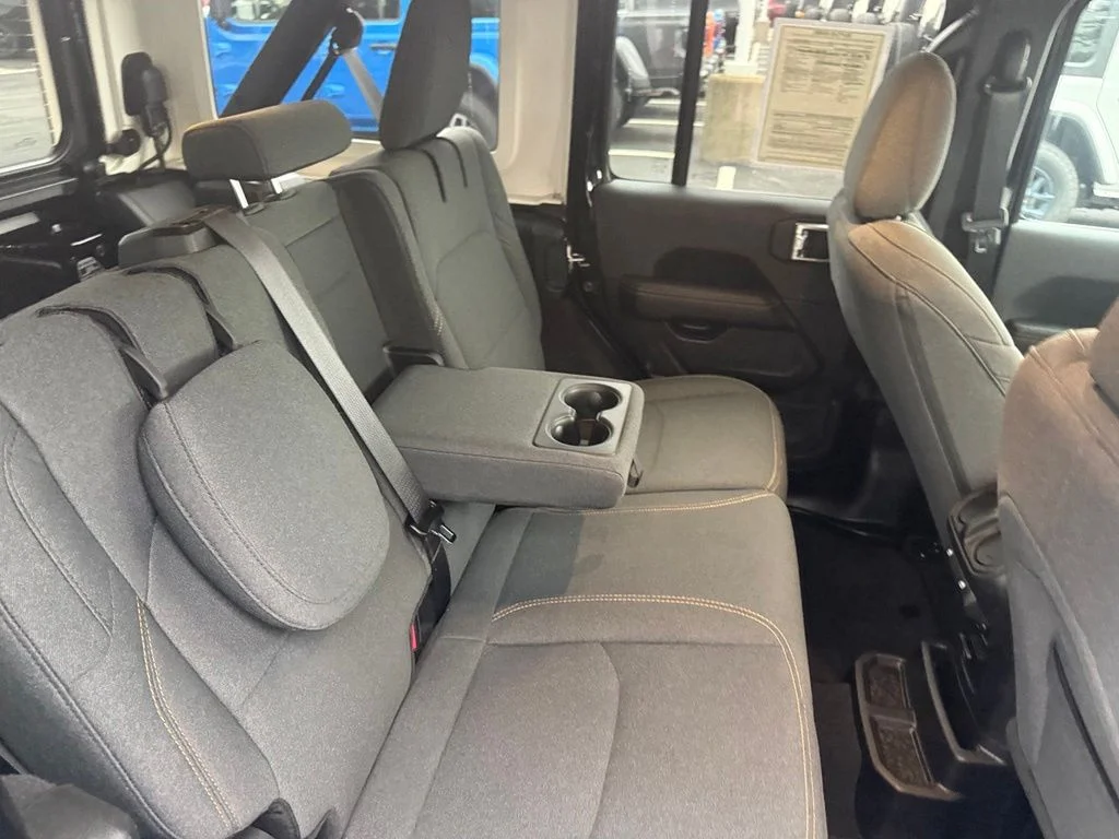 Used 2025 Black Jeep Sahara 4xe image 58