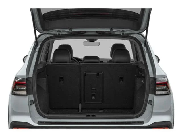 New 2026 Pure White w/Deep Black Roof Volkswagen SE Black image 13