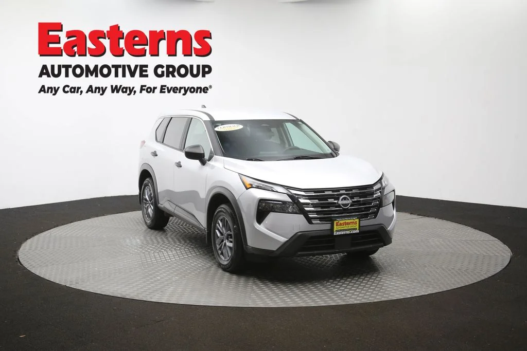 Used 2024 Silver Nissan S image 51