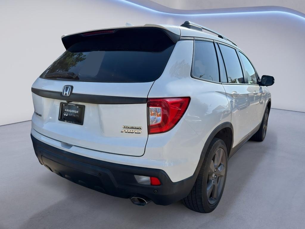 Used 2020 Platinum White Pearl Honda Touring image 6