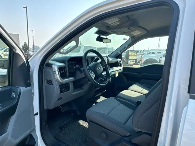 New 2026 Oxford White Ford XL image 11