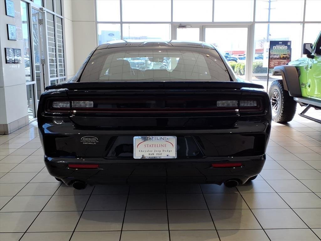 New 2026 Diamond Black Crystal Pearlcoat Dodge Scat Pack Plus image 16
