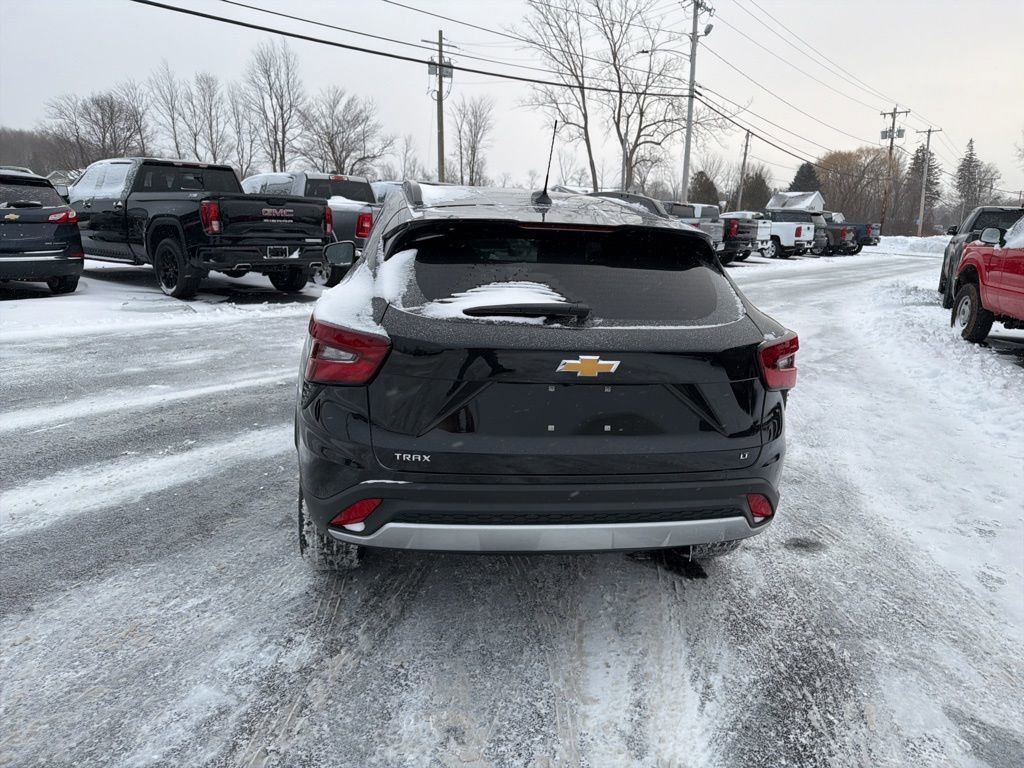 New 2026 Mosaic Black Metallic Chevrolet LT image 7