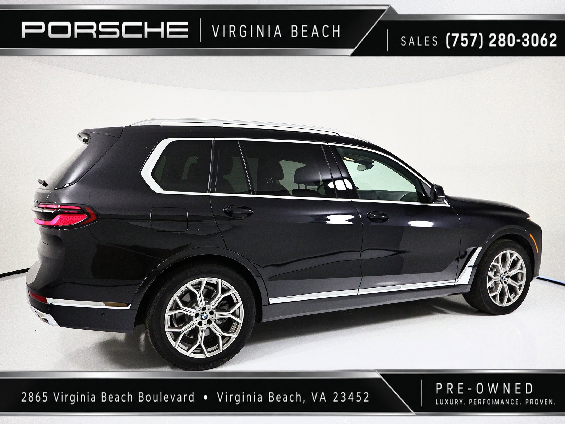 Used 2025 Black BMW xDrive40i image 8
