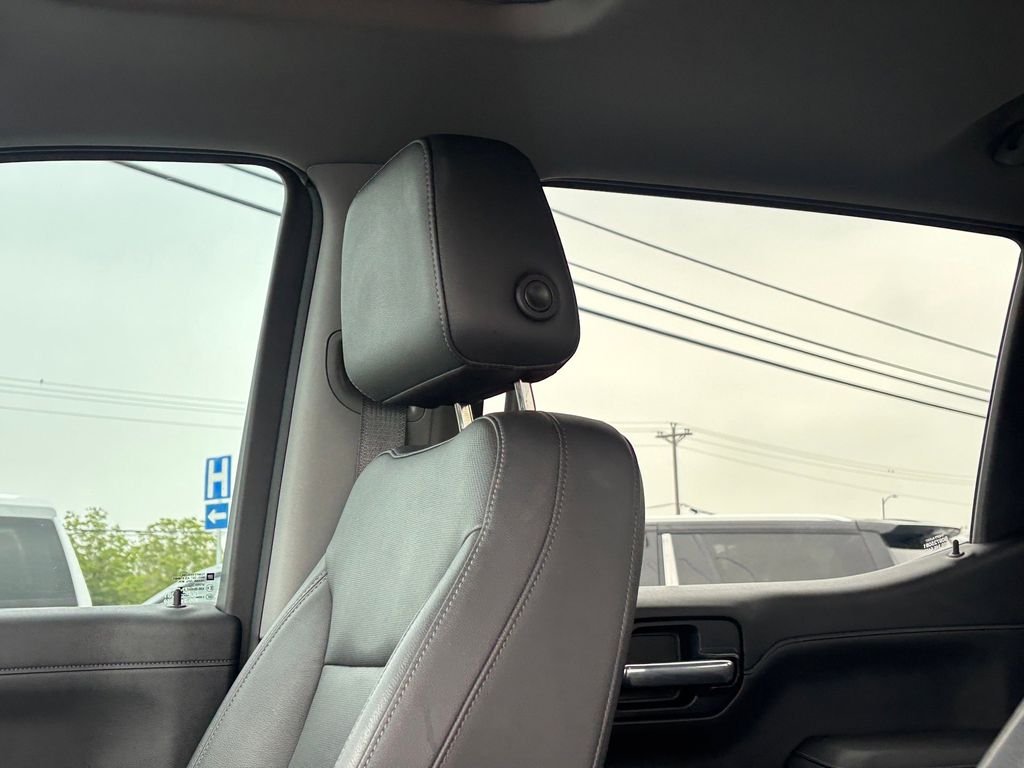 Used 2020 White GMC SLT image 14