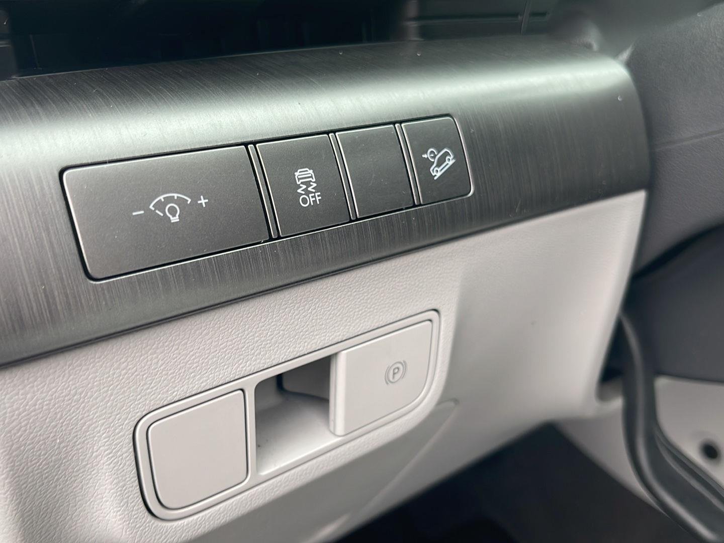 2024 Hyundai Kona SEL - Photo 28