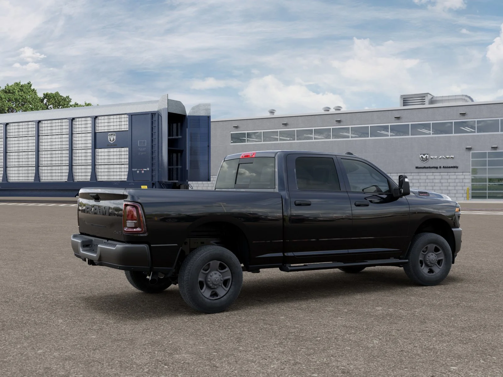 New 2026 Diamond Black Crystal Pearl-Coat Exterior Paint RAM Tradesman image 2
