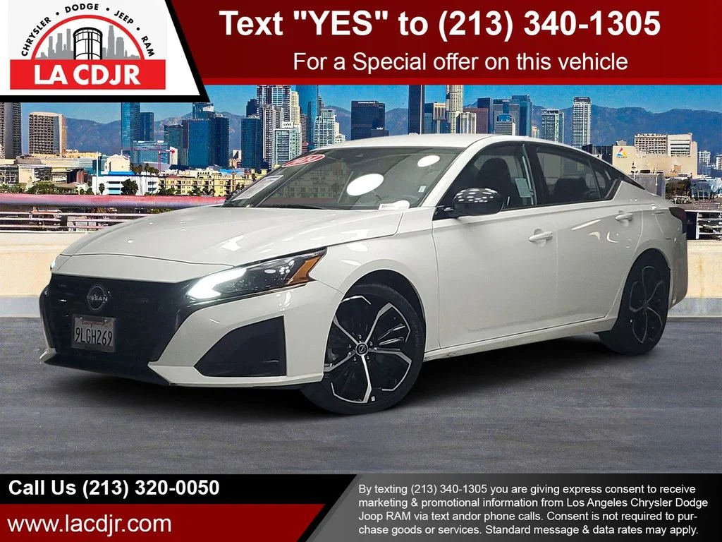 2024 Nissan Altima 2.5 SR's photo