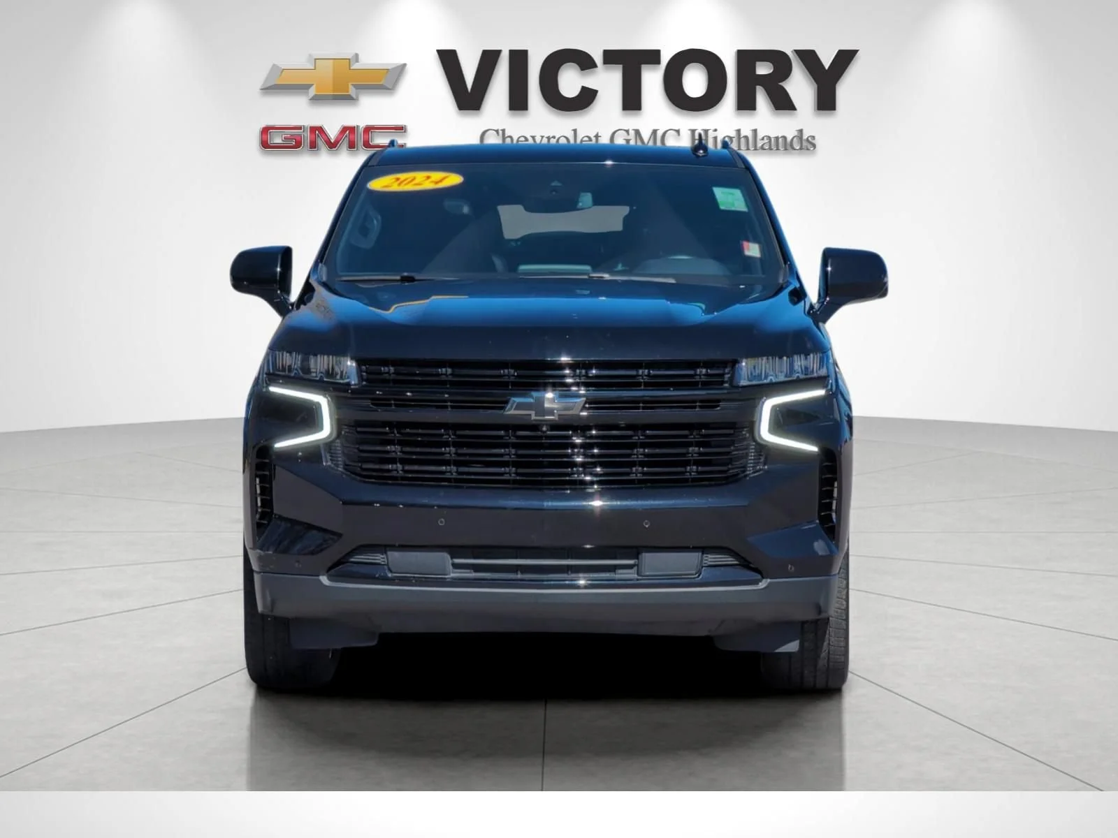 2024 Chevrolet Suburban RST - Photo 8