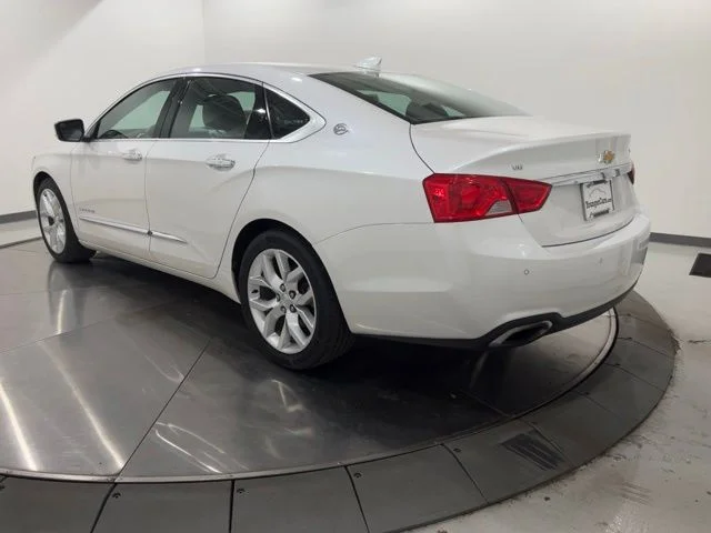 Used 2018 Pearl Chevrolet Premier image 3