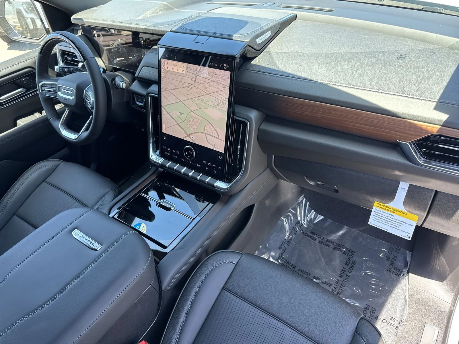 2026 GMC Yukon XL Denali - Photo 40