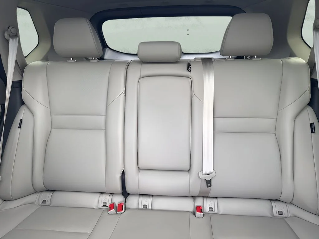 Used 2024 White Nissan SV image 12