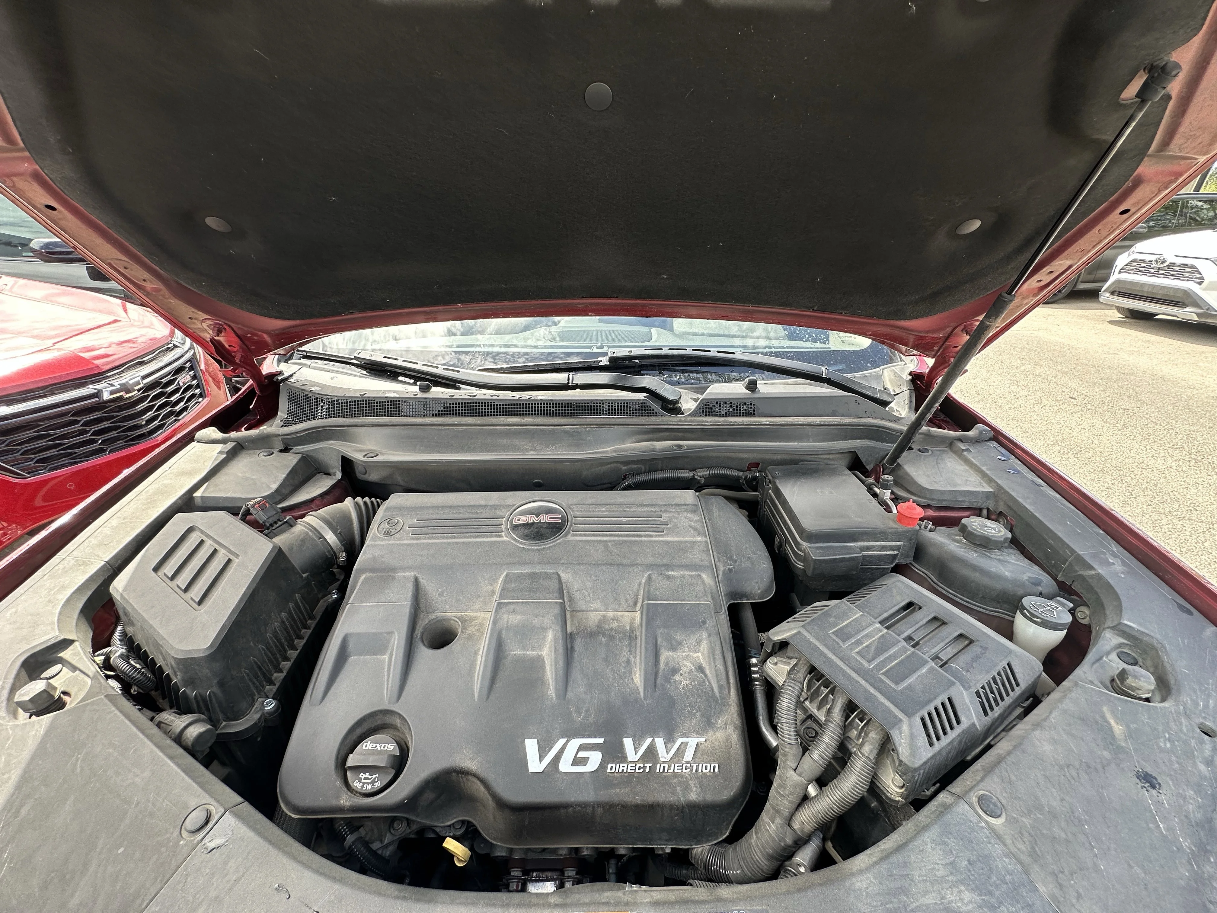 Used 2014 Red GMC SLE image 7