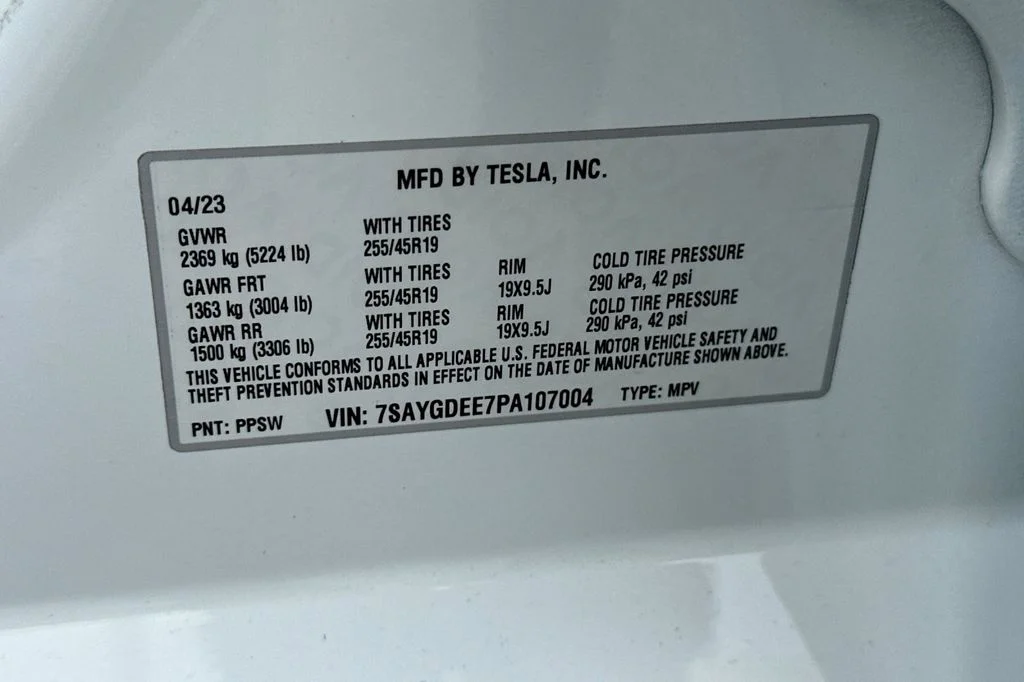 2023 Tesla Model Y Long Range - Photo 35