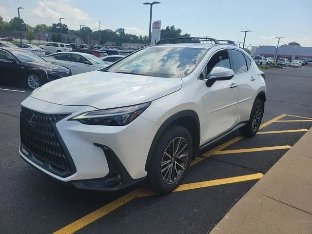 Certified Used 2024 White Pearl Lexus 350h Base image 3