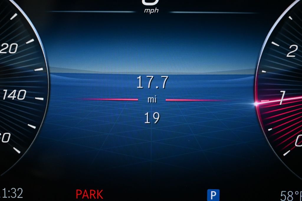 New 2026 Polar White Mercedes-Benz CLA 250 image 12