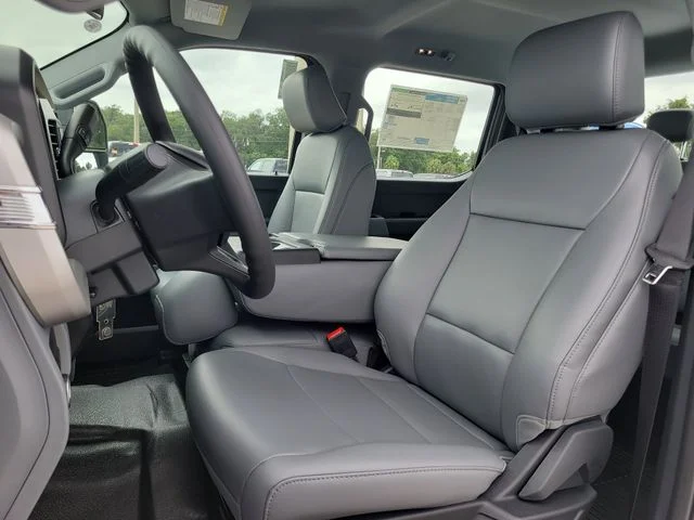 New 2026 Oxford White Ford XL image 20