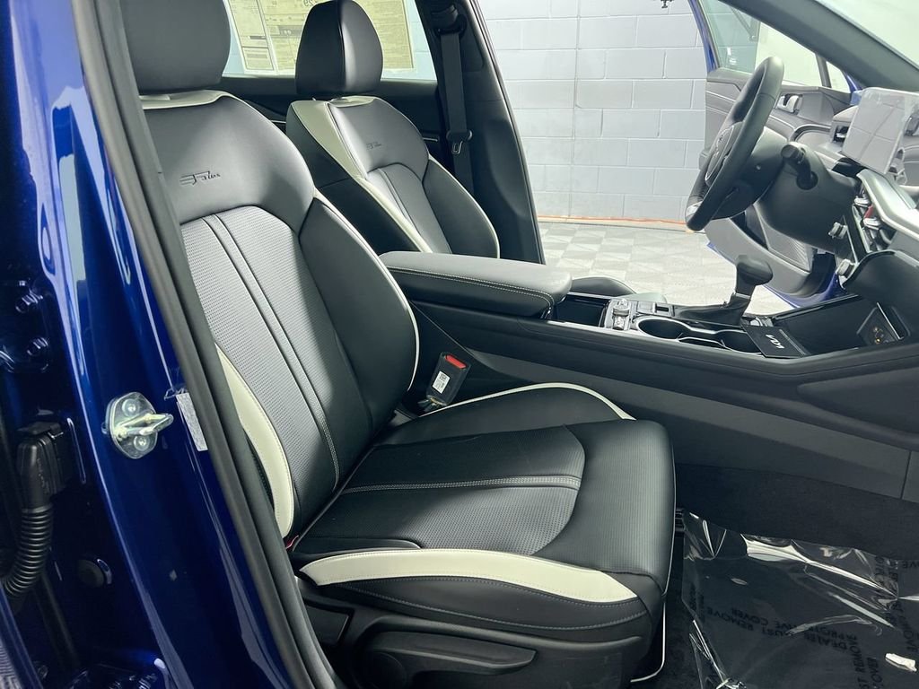 New 2026 Yacht Blue Kia GT-Line FWD image 29