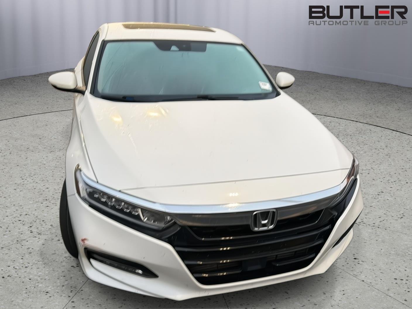 Used 2019 Platinum White Pearl Honda EX-L image 3