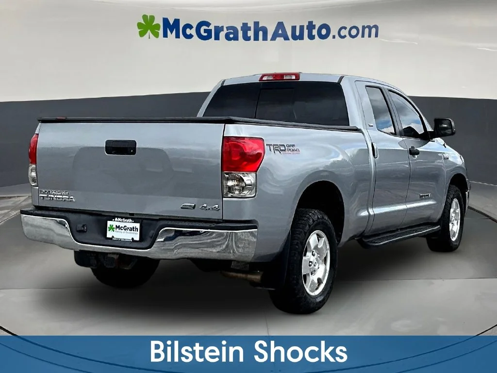 Used 2009 Silver Toyota SR5 image 8