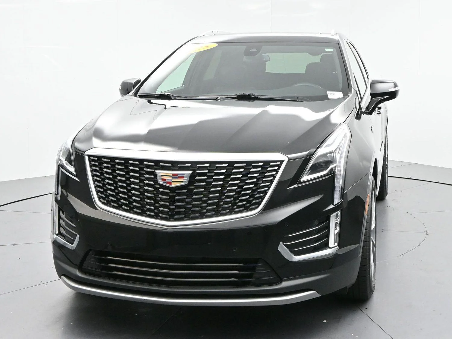 Used 2025 Stellar Black Metallic Cadillac Premium Luxury image 2