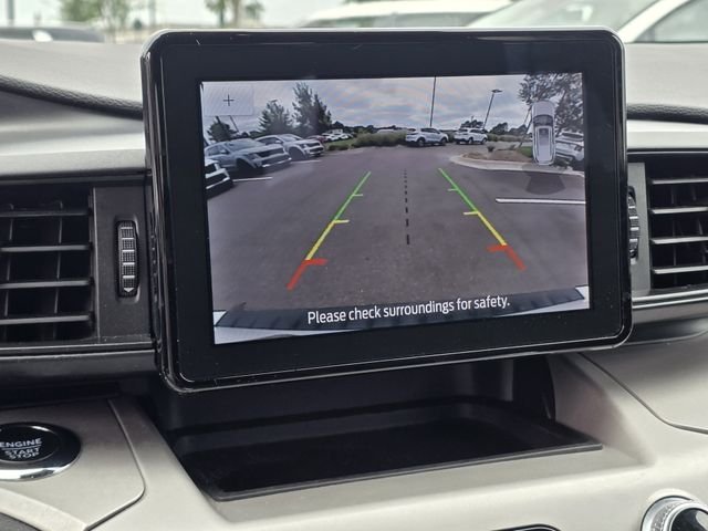 Used 2023 White Ford XLT image 11