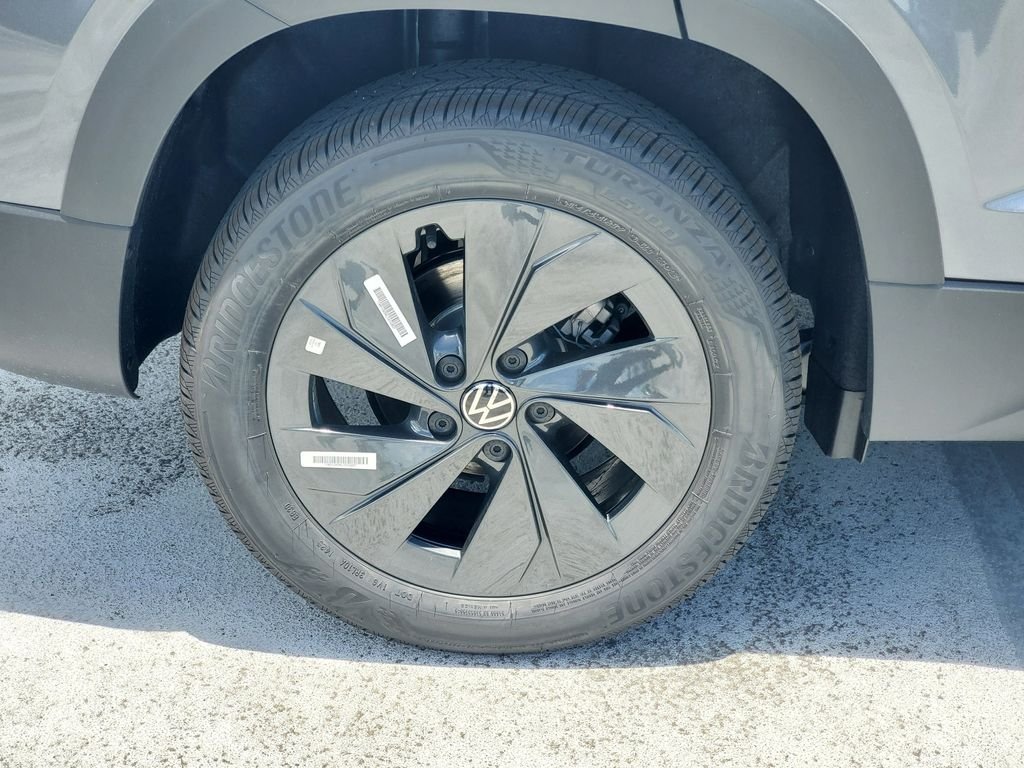 New 2026 Gray Volkswagen 1.5T S image 5