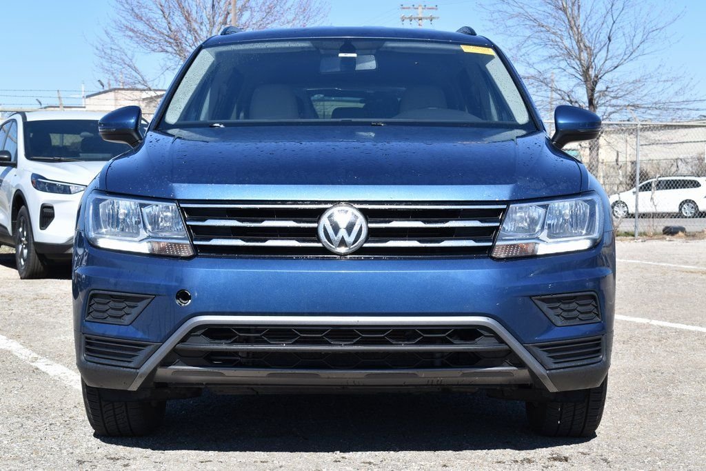 Used 2019 Volkswagen Tiguan SE with VIN 3VV2B7AX0KM107204 for sale in Kansas City