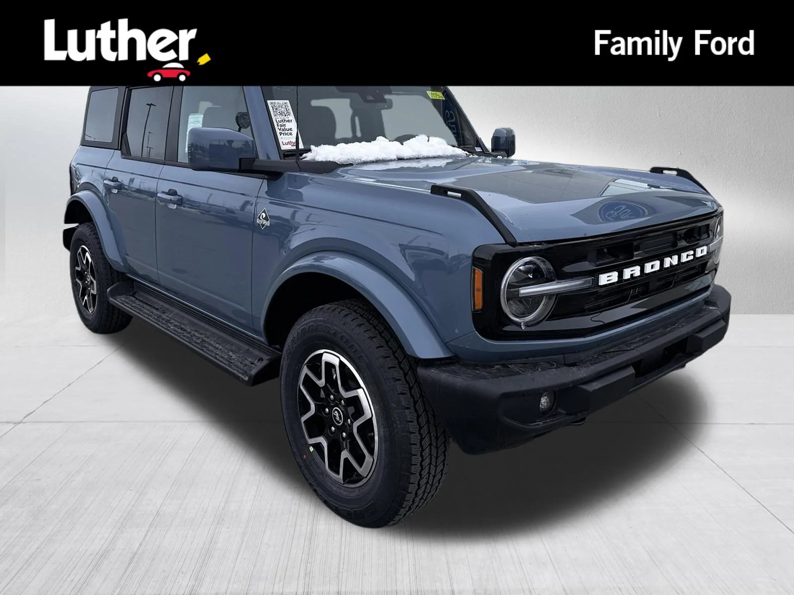 2025 Ford Bronco Outer Banks 4x4's photo