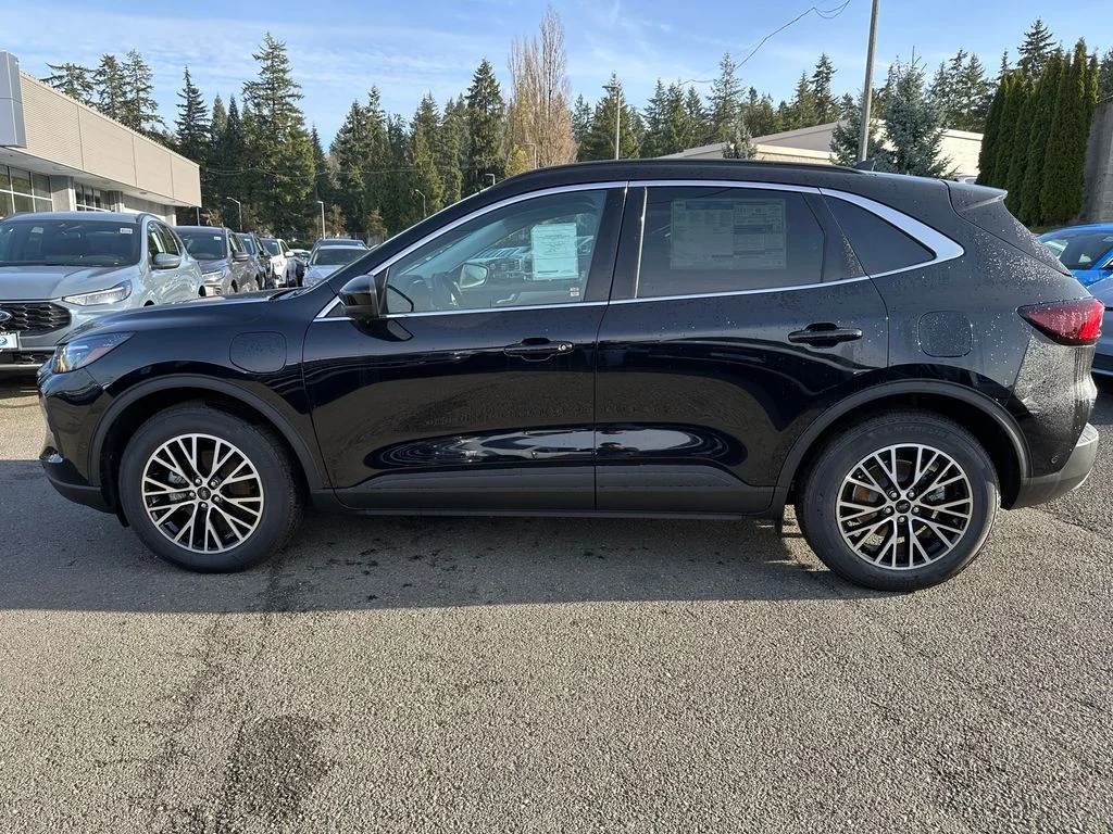 New 2024 Black Ford Base image 4