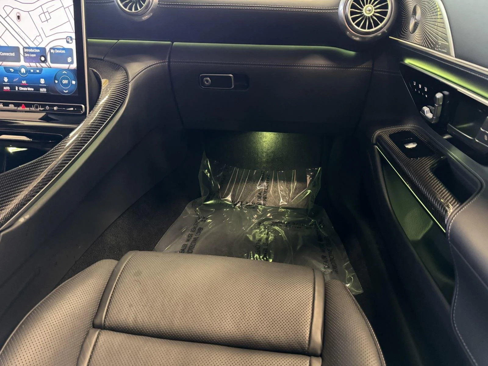 Used 2022  Mercedes-Benz AMG® SL 63 image 8