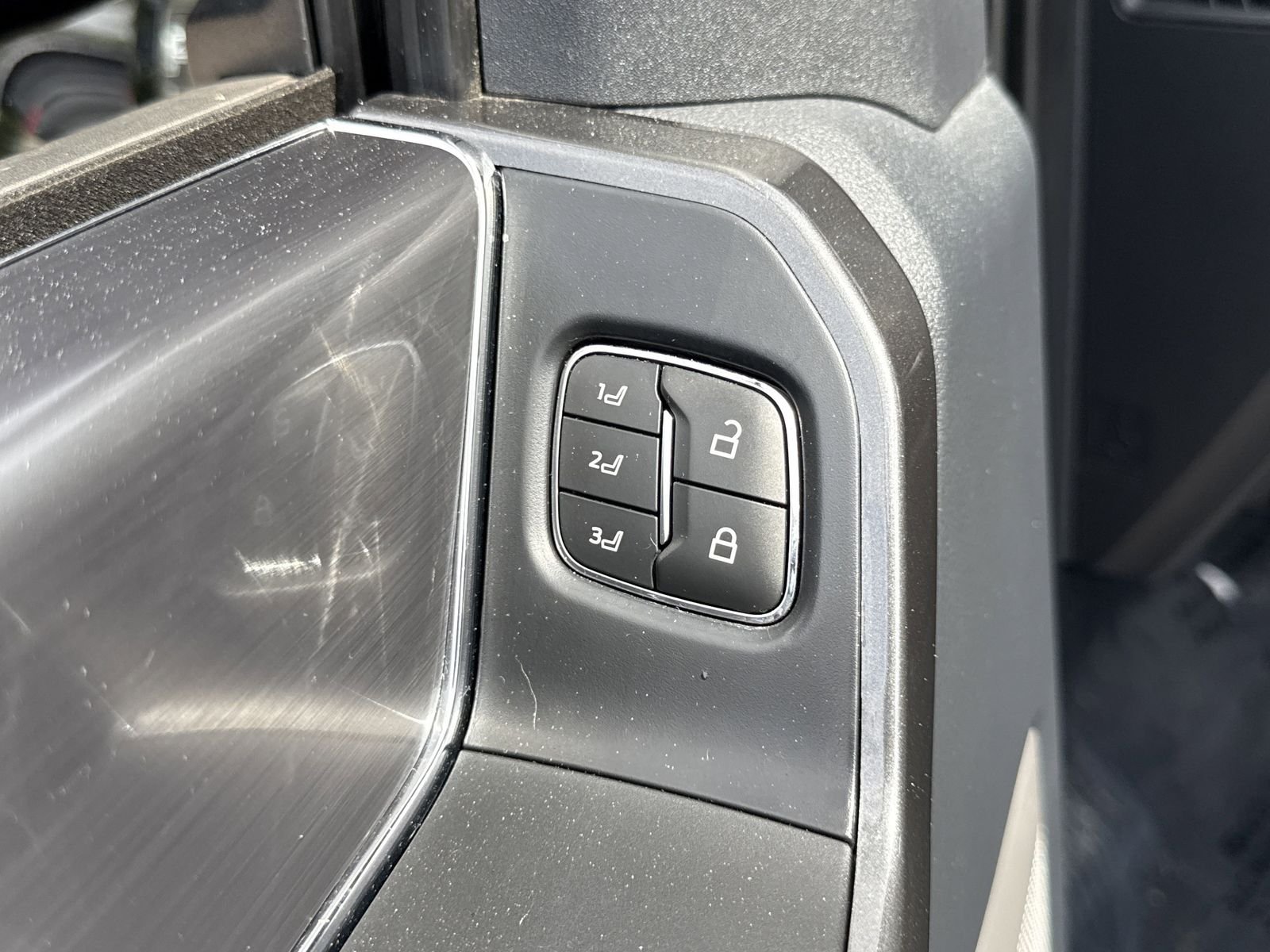 Used 2021 Black Ford Lariat image 18