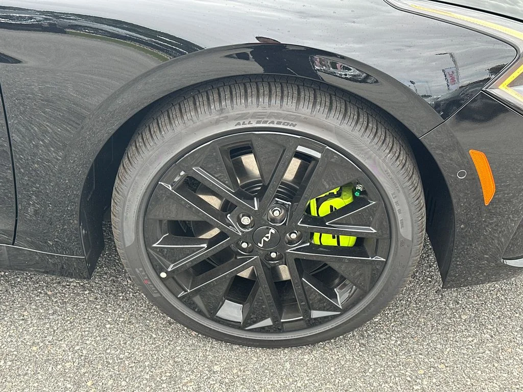 New 2026 Black Kia GT image 12