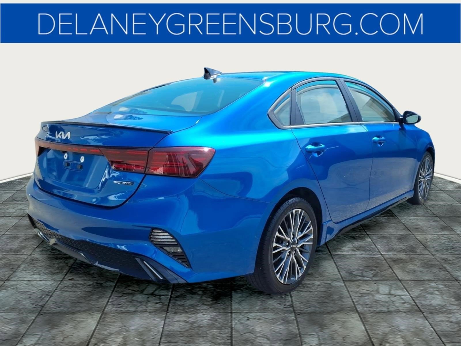 Used 2024 Sporty Blue Spb Kia GT-Line image 3